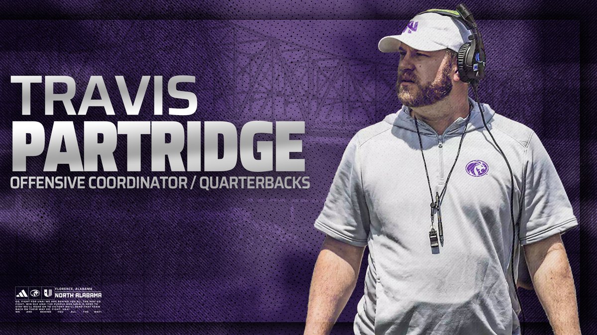 UNAFootball's tweet image. We have a new offensive coordinator 📝

Join us as we welcome @CoachTPart to the Shoals!

Visit RoarLions.com for the full press release.

#RoarLions 🦁