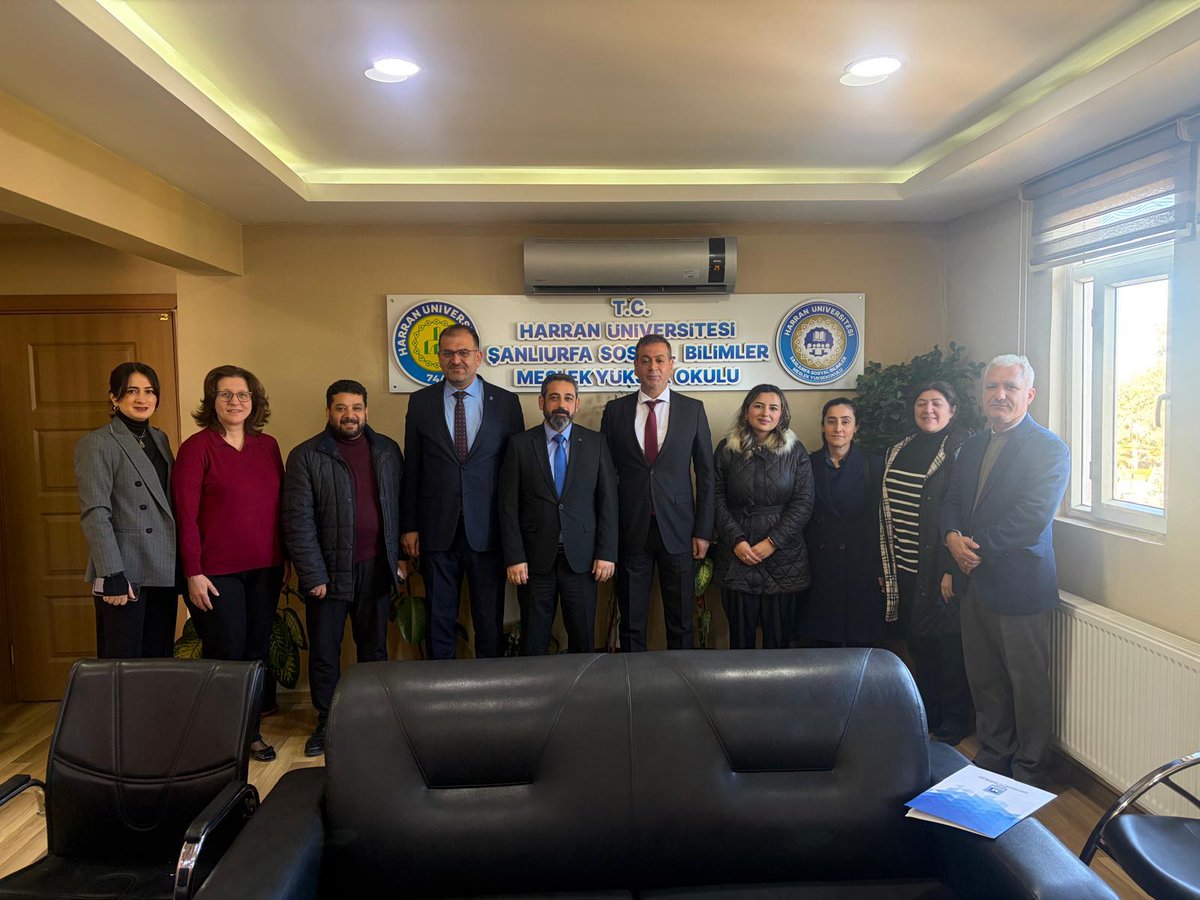 Şanlıurfa Mali Müşavirler Odası ve Harran Üniversitesi MYO iş birliğiyle,
“Mali Müşavirlik Mesleğinin Dünü, Bugünü, Yarını ve Nasıl Mali Müşavir Olunur” konulu seminerimizi gerçekleştirdik.
Öğrencilerimizin ilgisi ve soruları bizleri çok mutlu etti.