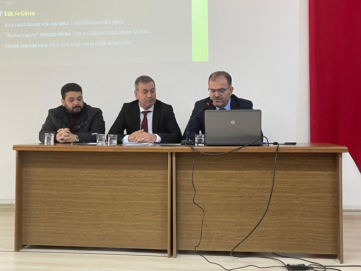 urfasmmmo's tweet photo. Şanlıurfa Mali Müşavirler Odası ve Harran Üniversitesi MYO iş birliğiyle,
“Mali Müşavirlik Mesleğinin Dünü, Bugünü, Yarını ve Nasıl Mali Müşavir Olunur” konulu seminerimizi gerçekleştirdik.
Öğrencilerimizin ilgisi ve soruları bizleri çok mutlu etti. https://t.co/vs6Lbbvpxl
