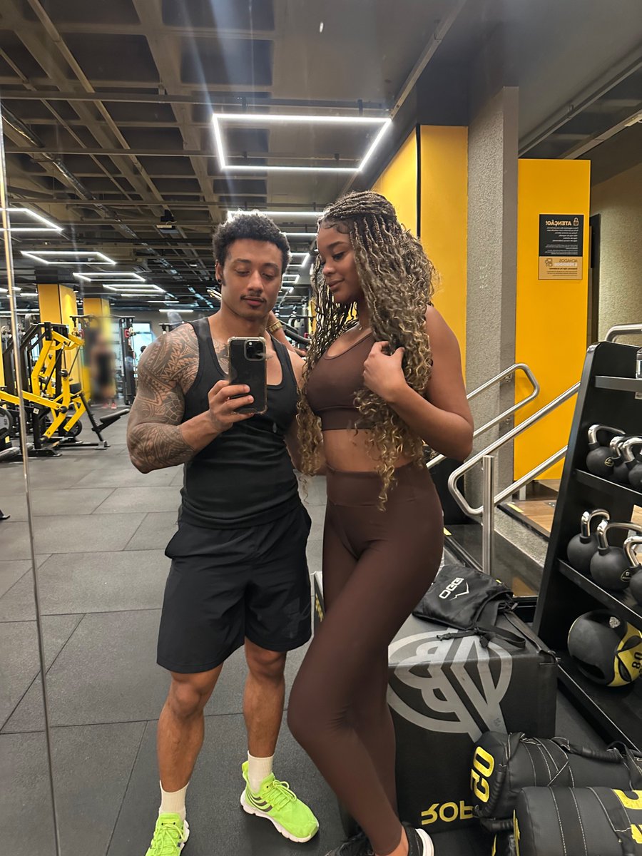 brublackvip's tweet photo. After gym is better 🤤💦
Depois do treino é um sabor! 

https://t.co/0RMGV9hVjT https://t.co/Bvm6KDRH9y