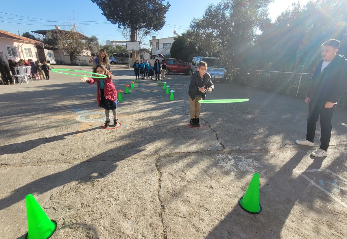 Gönüllü gençlerimiz ile Kabaca İlkokulundayız.🤗
Merkezim Her Yerde etkinliği kapsamında Kabaca ilkokulunu ziyaret ettik. Gönüllü gençlerimiz ile birlikte minik öğrencilerimize eğlenceli ve eğitici etkinlikler gerçekleştirdik.