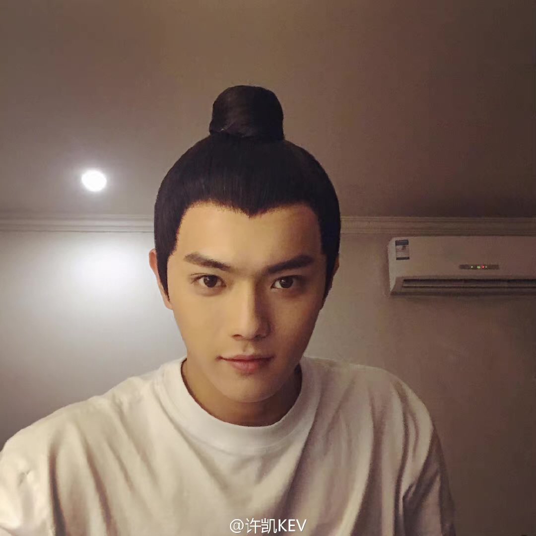 許凱 #XuKai #シュー・カイ ©︎许凯KEV