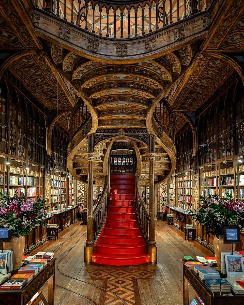 Hoy último día para llevaros un libro para leer en vacaciones de nuestra biblioteca #promoción de lectura #bookcrossing #mercadillolibrosolidarios