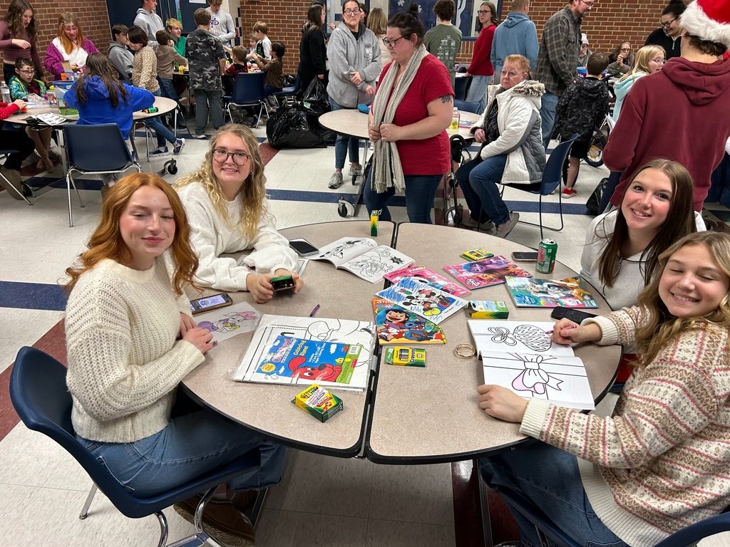 MPASDVikings's tweet photo. The MP Student Council spread holiday cheer in a BIG way!
Our Christmas Toy Drive served 90 families and gave away $5,000+ in toys.

Face painting, play stations, and coloring—run by our amazing students—made it a fun day for everyone. Huge thanks to our generous sponsors! ❤️�� https://t.co/006SGJkpHZ