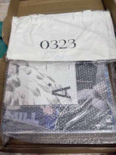 SC_preorder's tweet image. (พร้อมส่ง)

 RENJUN photobook "Adolescence" 0323  
ราคา 590 บาท (ส่งฟรี)

#ตลาดนัดอซท #ตลาดนัดnct #RENJUN #NCTDREAM