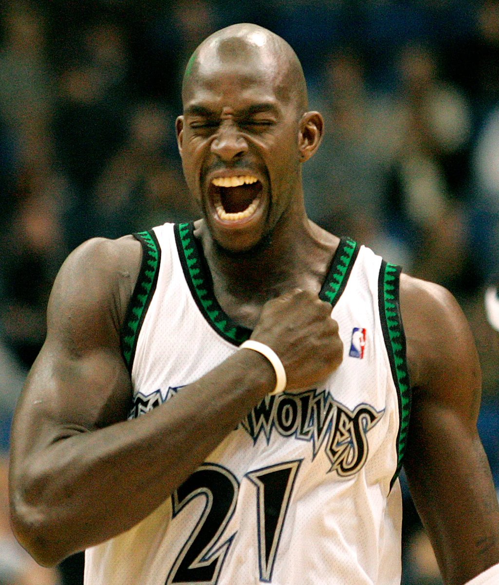 LegionHoops's tweet image. BREAKING: The Timberwolves are retiring Kevin Garnett’s No. 21 jersey, per ESPN.

About damn time 🔥
