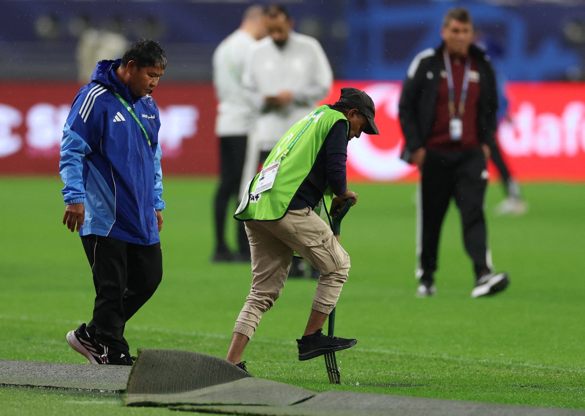 عاجل | بعد إلغاء مباراة السعودية والإمارات.. ما مصير نهائي كأس العرب؟ 