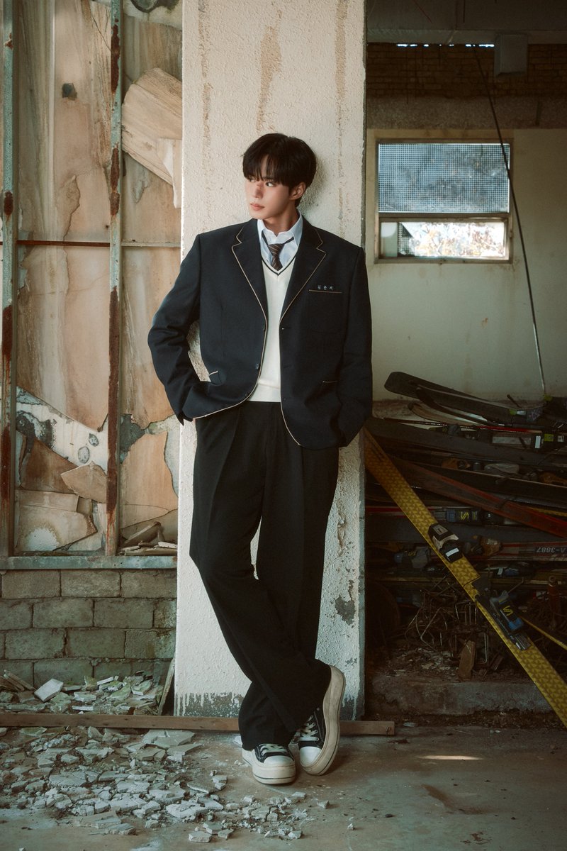 ALPHA DRIVE ONE 'EUPHORIA' Concept Photo (JEWEL CASE ver.) #JUNSEO

ALPHA DRIVE ONE (알파드라이브원) THE 1ST MINI ALBUM 【EUPHORIA】
➫ 2026.01.12 6PM (KST)

💿 Pre-Save Now
lnk.to/ALD1_EUPHORIA

#ALPHADRIVEONE #ALD1
#알파드라이브원
#JUNSEO #준서
#EUPHORIA