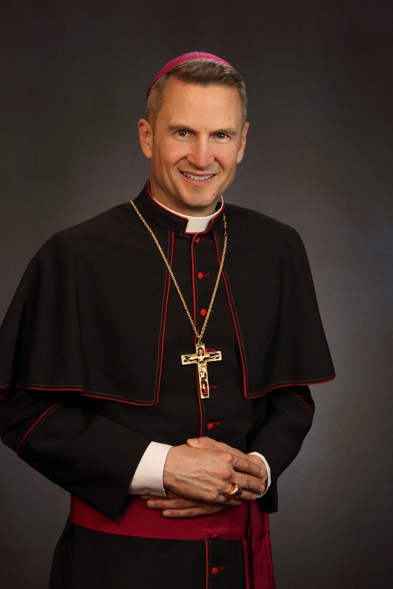 CardinalBCupich's tweet image. Archbishop Hicks is a holy man with a heart for Jesus and the People of God. He will embrace the diversity of his new archdiocese and be an adept administrator.

@NY_Arch