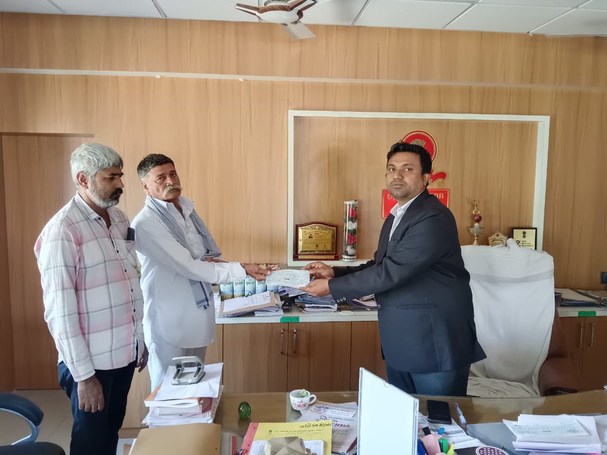 Deputy Collector & SDM Chotila tweet media