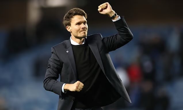 OK_Loyal_RFC's tweet image. The only undefeated manager in the Scottish Premier League.  Sunday will be a tough, tough test, but he’s finding a way!