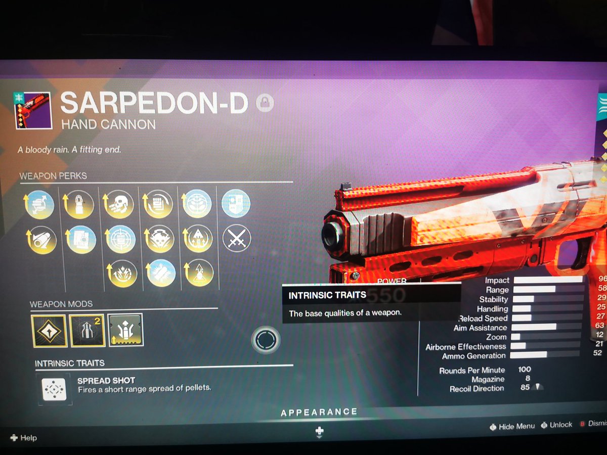 takentitan's tweet photo. @DFPsheikh reached out to a few others and got nothing back so I'll bother you again! 

Haven't seen anyone else with these two, checked foundry and it says "Season Null"??? https://t.co/iaM6xyJo0M