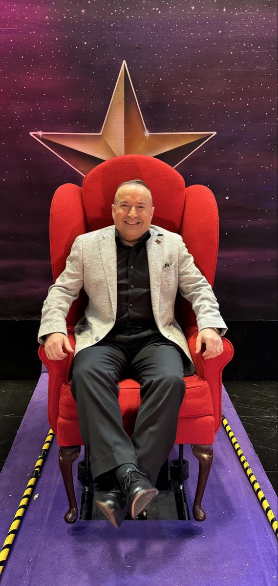 Bank on Dave tweet media