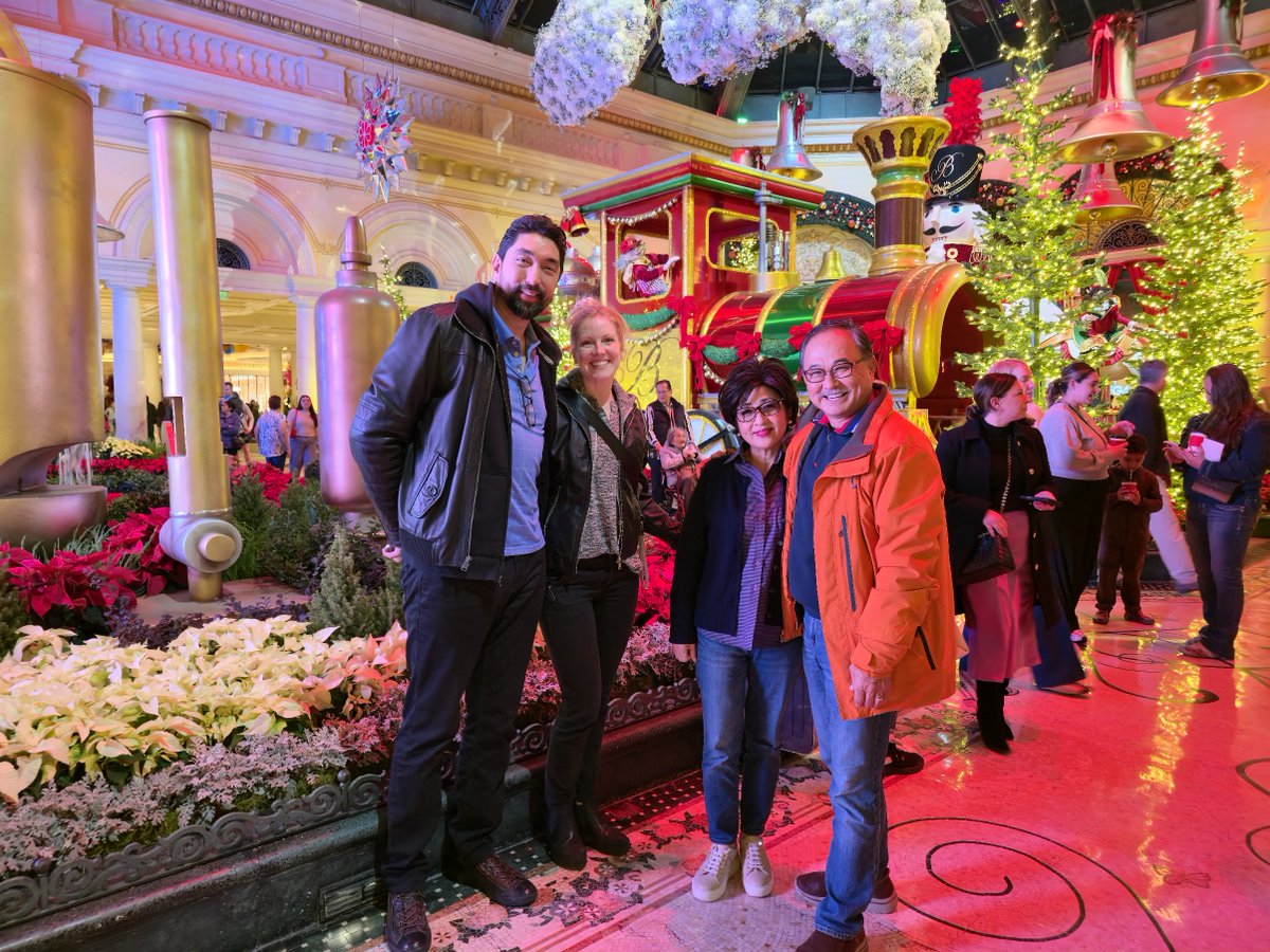 RealChadRoberts's tweet image. We love celebrating the holidays with friends and family. We want to hit up a few other places before Christmas. Anybody have any suggestions?