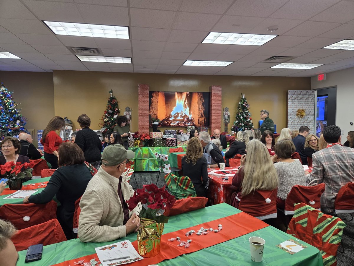 RealChadRoberts's tweet image. We love celebrating the holidays with friends and family. We want to hit up a few other places before Christmas. Anybody have any suggestions?