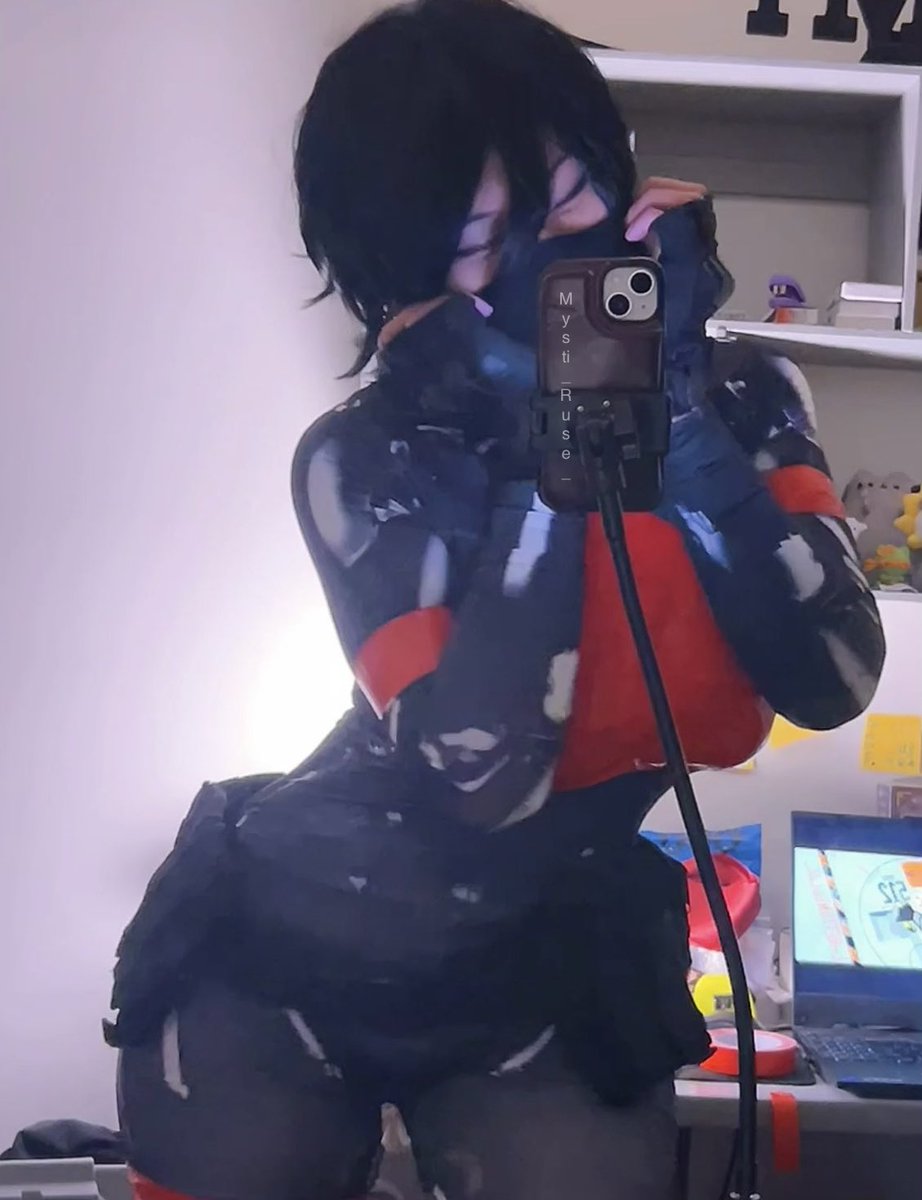 Mysti_Ruse_'s tweet image. SIGNALIS MENTIONED RAAAA