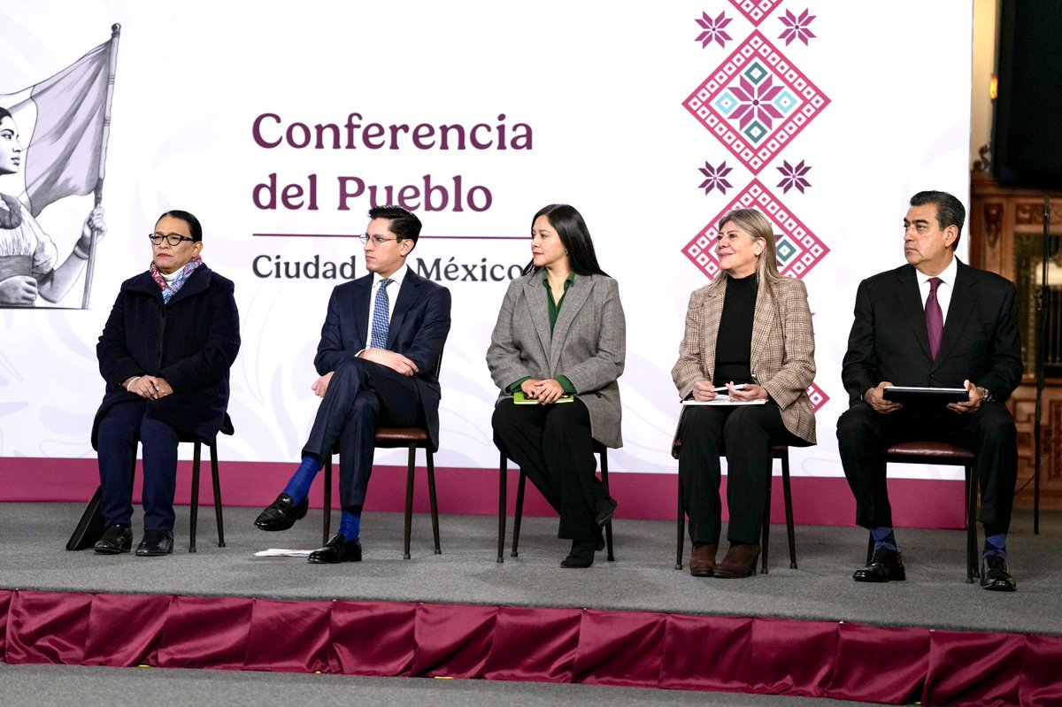 En la #MañaneraDelPueblo, encabezada por la Presidenta <a href="/Claudiashein/">Claudia Sheinbaum Pardo</a>, informamos que con la estrategia #MéxicoTeAbraza hemos dado más de 846 mil servicios a nuestros paisanos en alguno de los nueve centros de atención, ubicados en siete entidades. 🇲🇽 #DíaInternacionalDelMigrante