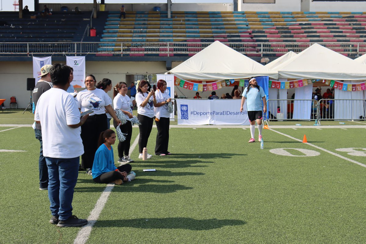 PNUD_Mexico's tweet photo. En el #DíaInternacionaldelMigrante, el @PNUD_Mexico   reafirma su compromiso hacia la movilidad humana segura, ordenada y regular que contribuya al desarrollo sostenible y a la cohesión social en el país. https://t.co/NRvu6WuN3b
