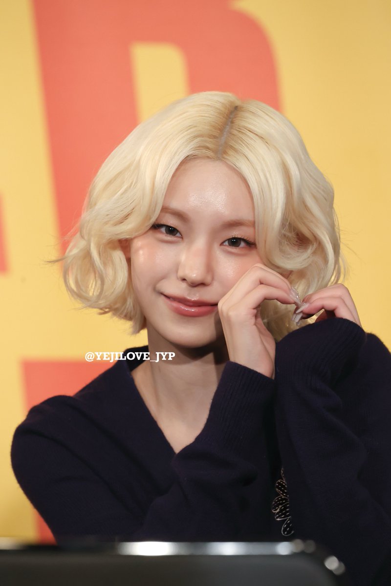 251214

🫶

#예지 #YEJI #있지 #ITZY