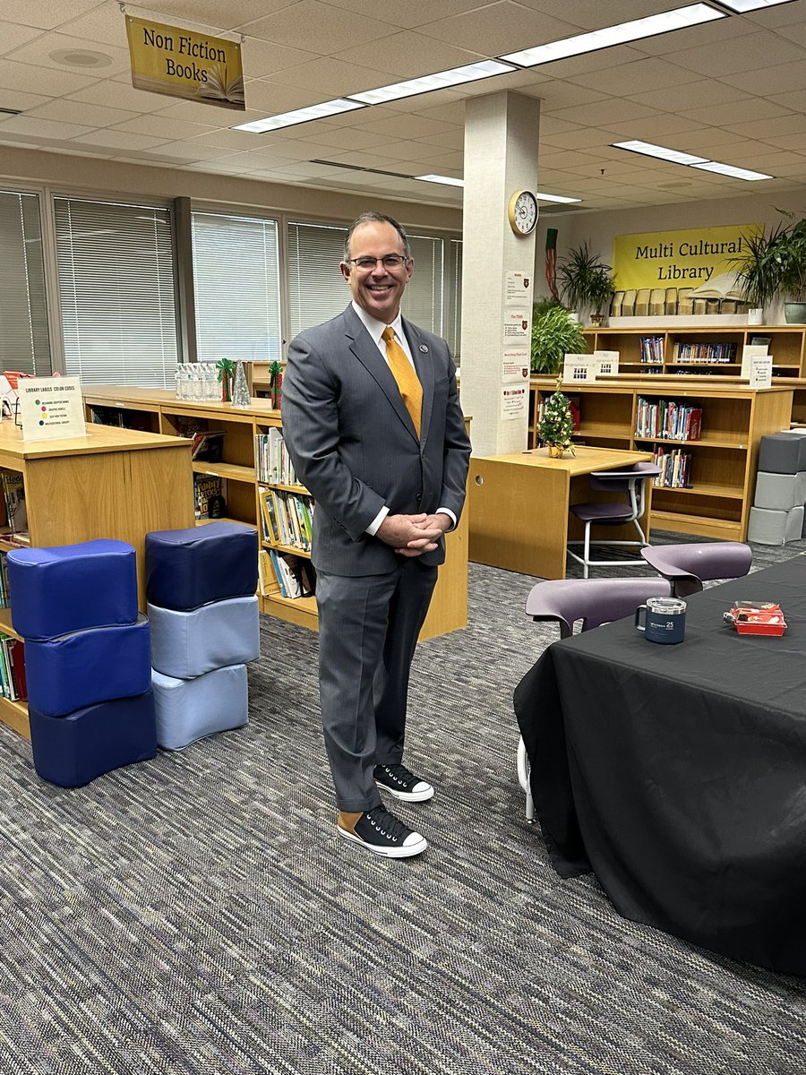 WayneTwpSuper's tweet image. It only took me 55 years to get a pair of @Converse All Stars. After celebrating @chapelglen students who filled their All Star Cards, Mrs. Smith and the staff gave me my very first pair! I’m pretty sure this is my first time to wear tennis shoes with my suit!  #wearewayne