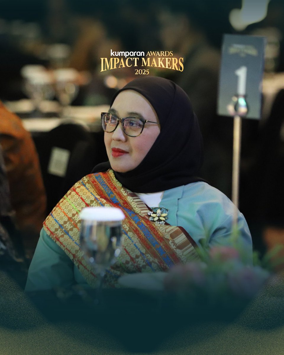 kumparan's tweet photo. #kumparancampaign #kumparanawards2025 #am #galfot #awarding #penghargaan #impactmakers #kumparan https://t.co/Rgbo8a89lZ