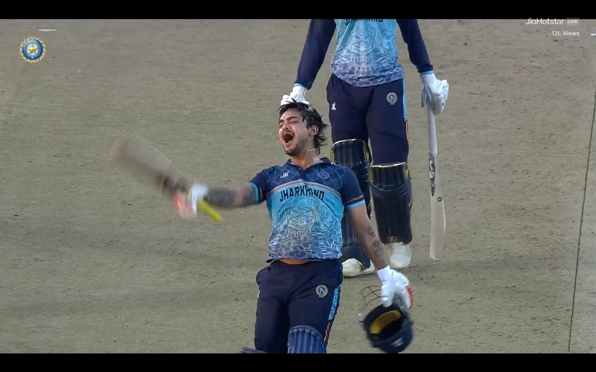 19 saal baad - SMAT ko mila hai ek naya champion.  

Undefeated. Unstoppable - Posting the highest score in the format's history in the final - Jharkhand led by Ishan Kishan and the co have earned it! 👏

Special mention for Haryana who've had a fantastic season as well 🙌