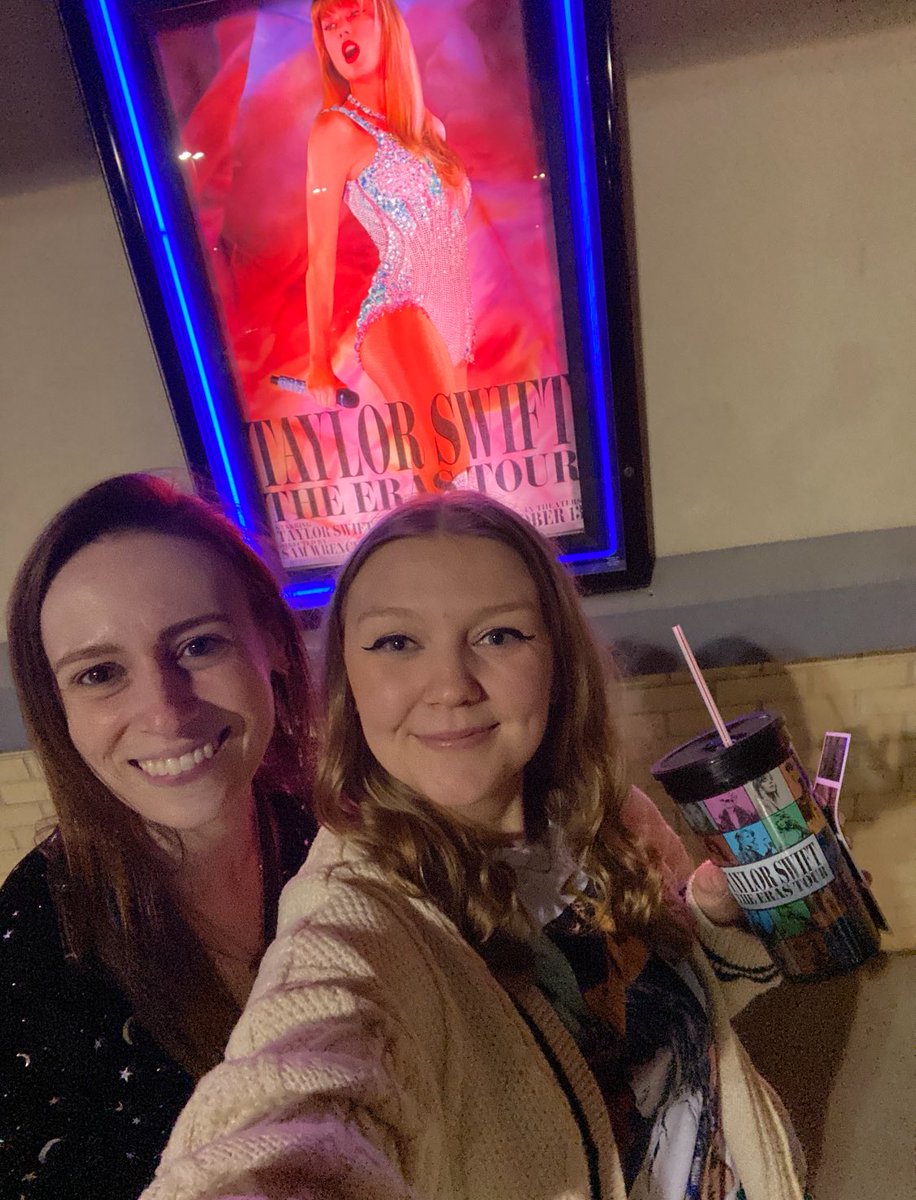 IDontReallyKara's tweet photo. @DisneyPlus @taylornation13 so thankful for this documentary 🥹🫶 thank you @DisneyPlus for helping us celebrate #TSTheEndOfAnEra 🧡✨ https://t.co/XlLrBxY4fb