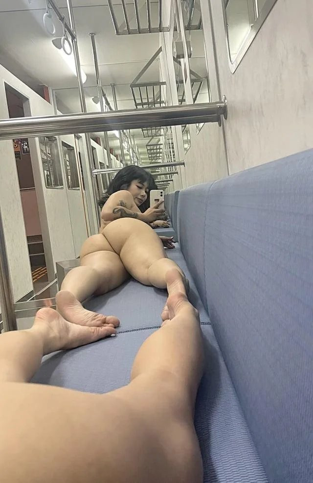 Dumb_Goontard's tweet photo. What caught your eye first loser? Her feet or her ass? She took this on a subway and you couldn't pay her enough to take her clothes off for you🤣 you're destined to be a paypig so just embrace it, you'll be happier if you do. https://t.co/gGI4UAr6Ee