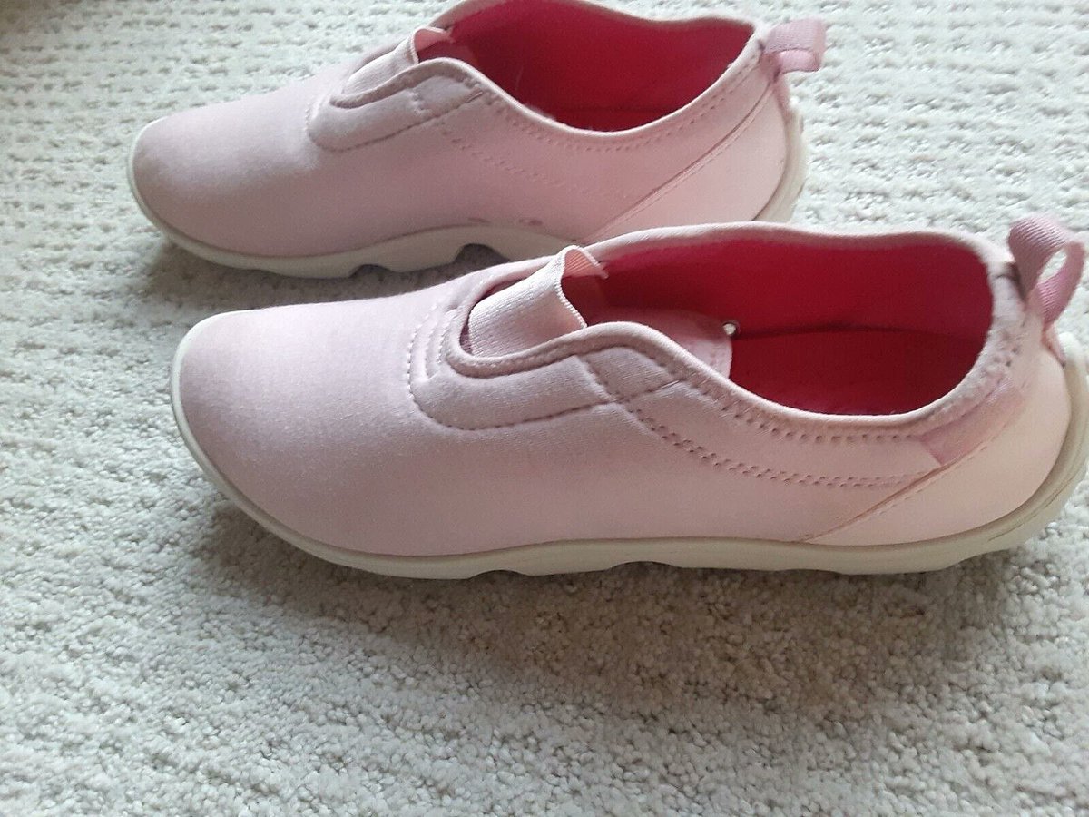 DiscountsWear's tweet photo. FOR SALE
CROCS DUET BUSYDAY PEARL PINK SLIP ON SHOES
SIZE 9 wow!!
#crocs #womenscrocs #christmas #deals #dealoftheday #travel #nature #cruise #vacation #rv #comfortshoes #pinkshoes #life #journey #adventure #shoes #namebrandshoes #pinkcrocs
WEARITAGAIN DISCOUNTS | eBay Stores https://t.co/43ICLusYF6