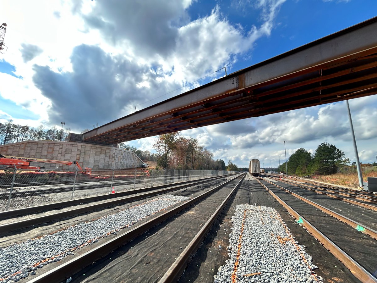 StuppBridgeCo's tweet photo. We recently supplied 750+ Tons of weathering steel for a private RR crossing in Alabama.  Weathering steel is a terrific choice when constructability, durability and maintainability matter.  #Alabama #Weatheringsteel https://t.co/k7QADsHJpe