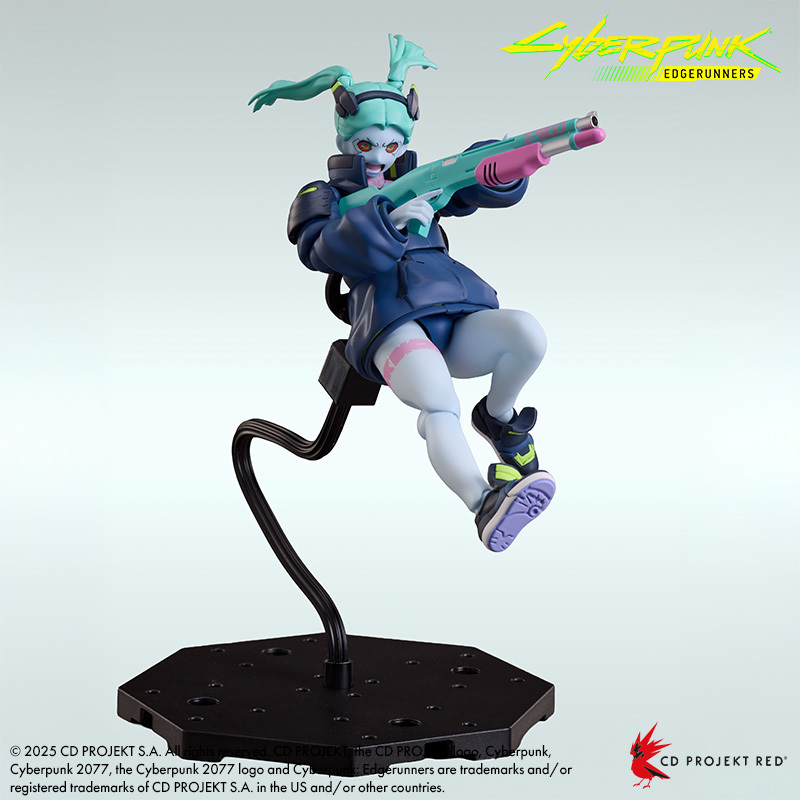 Look at her mid-jump, gun in hand🔫 Rebecca joins the BUZZmod