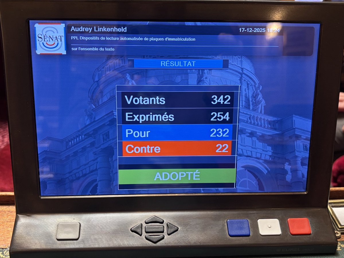 A_Linkenheld's tweet image. #sécurité 
La lecture automatisée et algorithmique des plaques d’immatriculation est efficace pour relever des infractions impliquant des véhicules et rechercher leurs auteurs.

🚨A condition d’éviter la conservation massive de données ou la surveillance généralisée !
#lapi #ppl