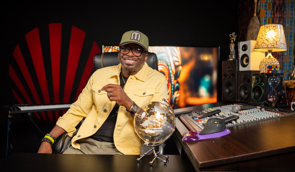 Thanking God for yet another glorious year!🔆🤩🥰