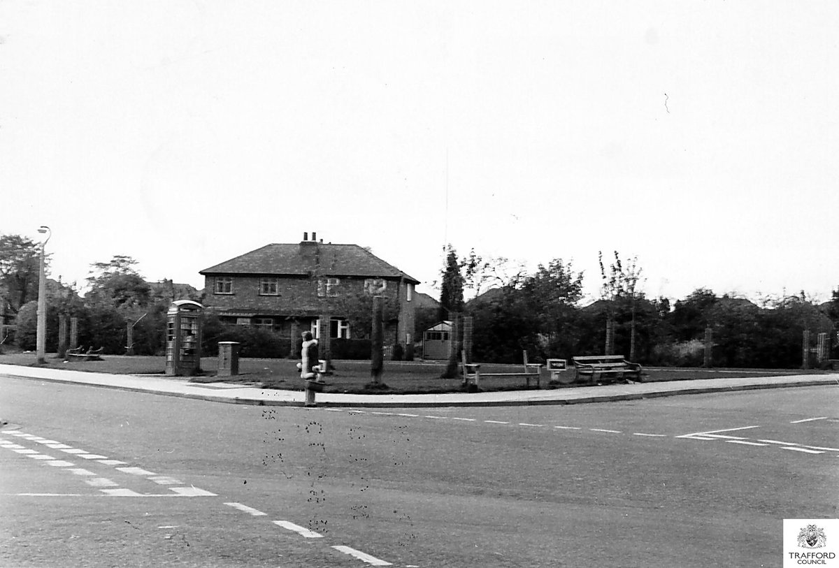 Location quiz for today 🧐
Can you identify these locations in the Trafford area?
Answers will be posted tomorrow morning