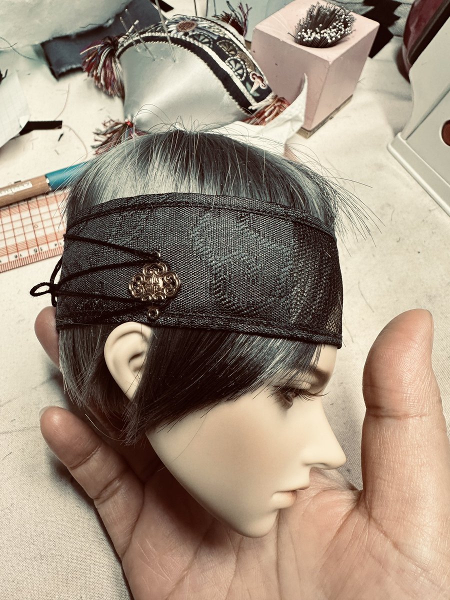 이거지~😎
밀착 망건

토욜 서프젝 때 가져갑니다
만드는데 시간이 많이 걸려서 
몇 점만…