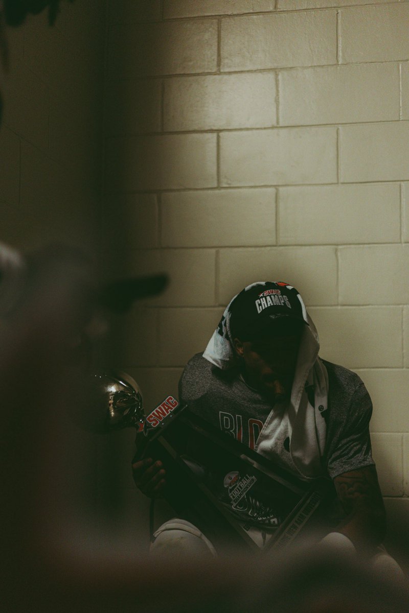 AndreDennis03's tweet image. Thank you God for leading me to Prairie View! Forever grateful for this place 🫶🏽💜💛 #pres