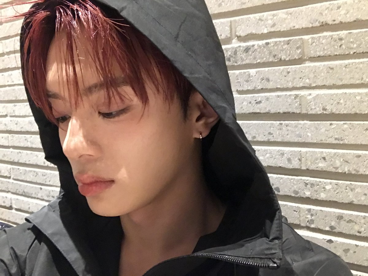 VERIVERY tweet media