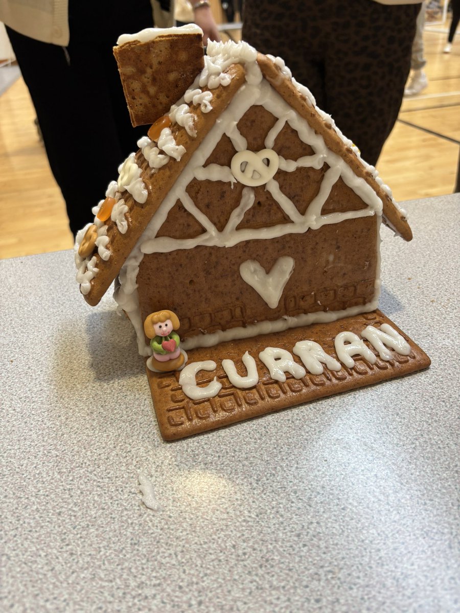 CurranHouseCVHS tweet media