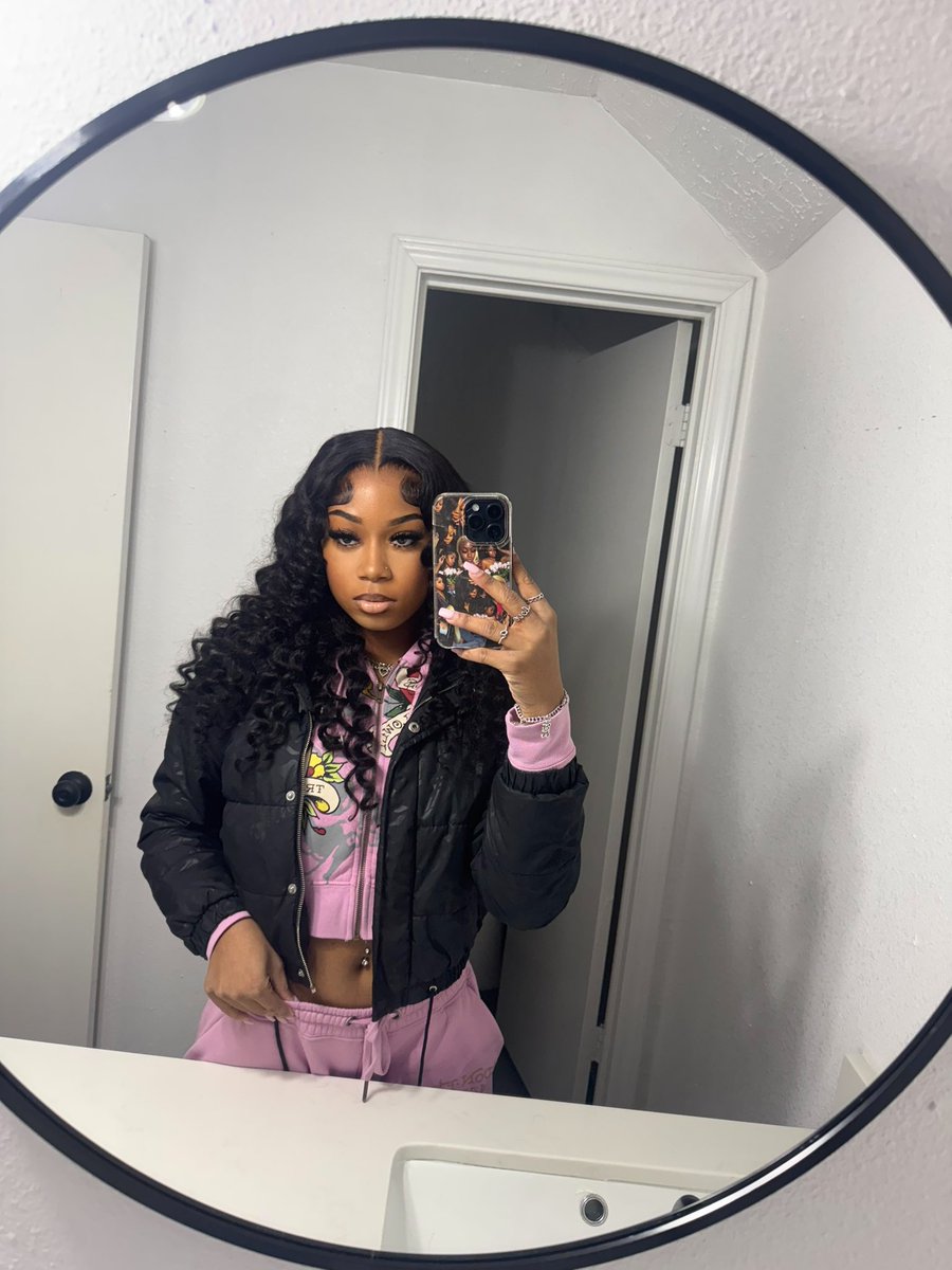 fuck pretty , im gorgeous . tweet media