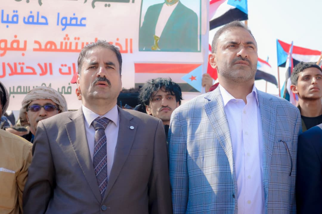 صور من الفعالية الجماهيرية الحاشدة التي أقامها أبناء شبوة في عاصمة المحافظة عتق، احتفاءً بانتصارات القوات الجنوبية ومطالبةً بإعلان استقلال الجنوب #الامم_المتحده_الجنوب 