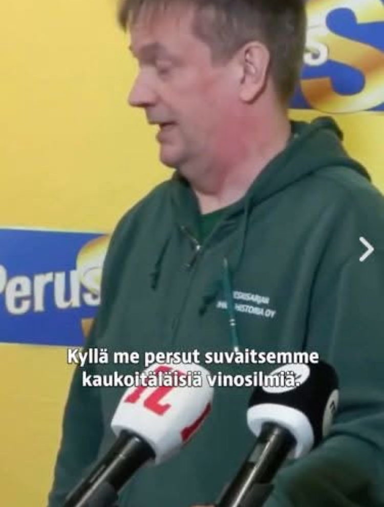 taskivei's tweet image. Purralta lipsahti totuus. Persut ovat typeriä ja lapsellisia.