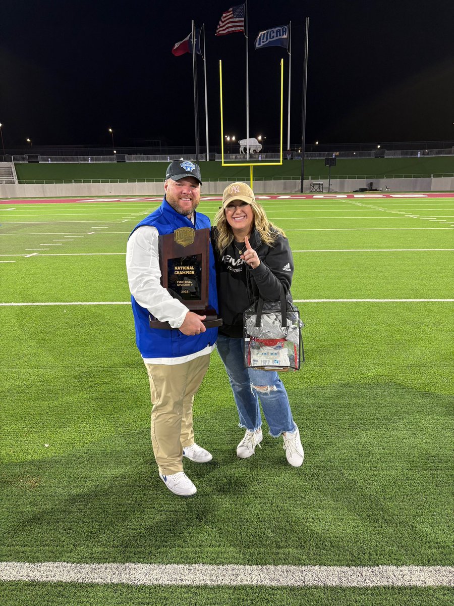 Aaron Terry tweet media