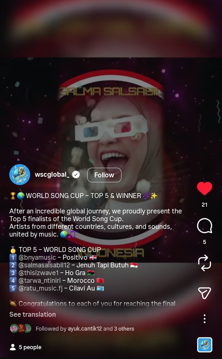 sarah disini☃️ tweet media