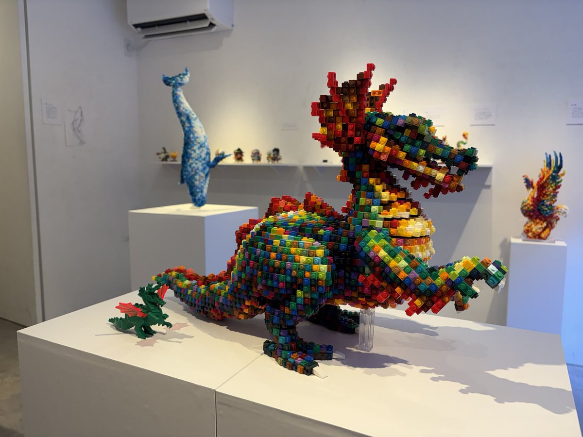 FukuTakuさんの個展に行きました✨ こんなに近くで作品を見られるとは