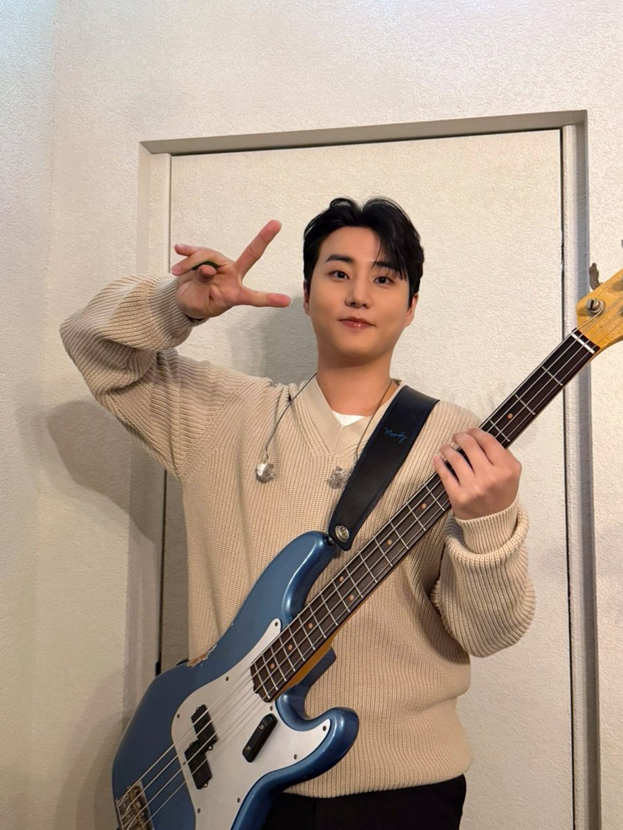#겨울에_피어난_영현아_생일축하해
#HAPPY_YOUNGK_DAY