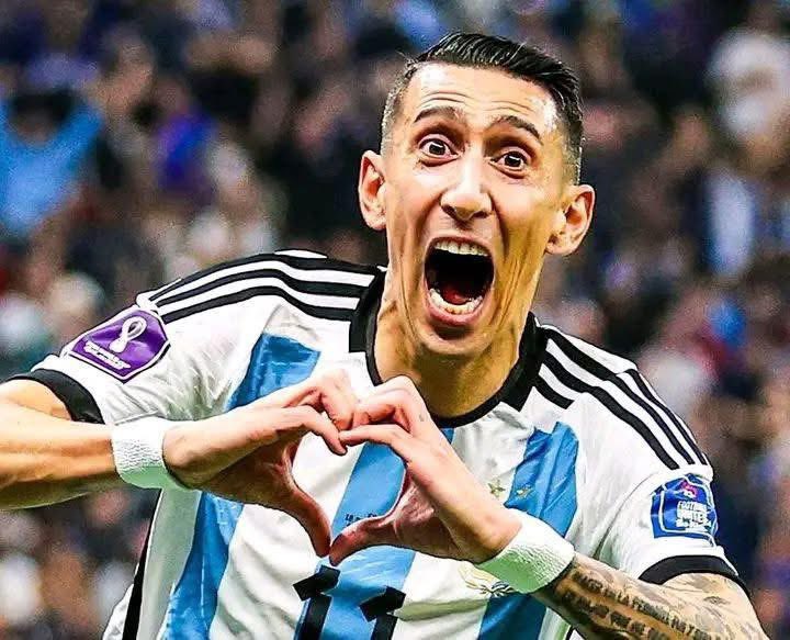 navasjnr30's tweet image. 3 years ago, Dimaria and Martinez carried Messi to his first World Cup trophy, with the help of FIFA 

All thanks to them for making this day memorable