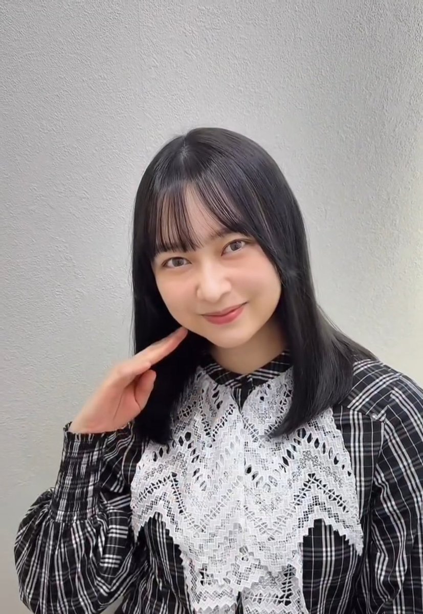 Hituji_iro's tweet photo. 絢音ちゃん、超絶大天使過ぎる♡暗めの髪色が素敵です!😍💖
#絢音ちゃんむ #鈴木絢音 #lewin https://t.co/5kWMEci7Uh