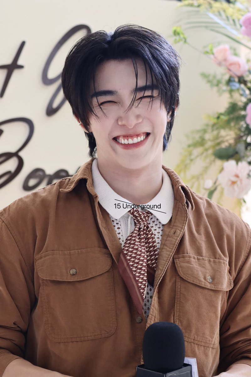 15 Underground tweet media