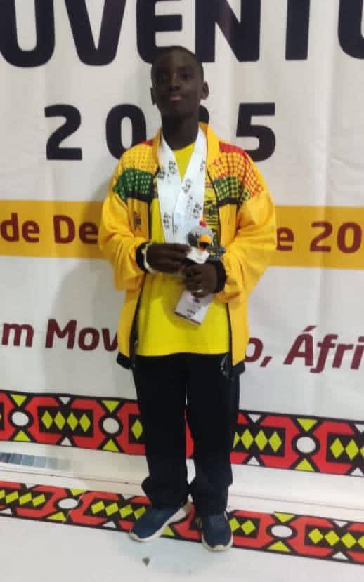 Weightlifting wins 3 Silver Medals for Ghana 🇬🇭  at the ongoing African Youth Games in Angola 🇦🇴.

#TeamGhana
#WeDareToWin