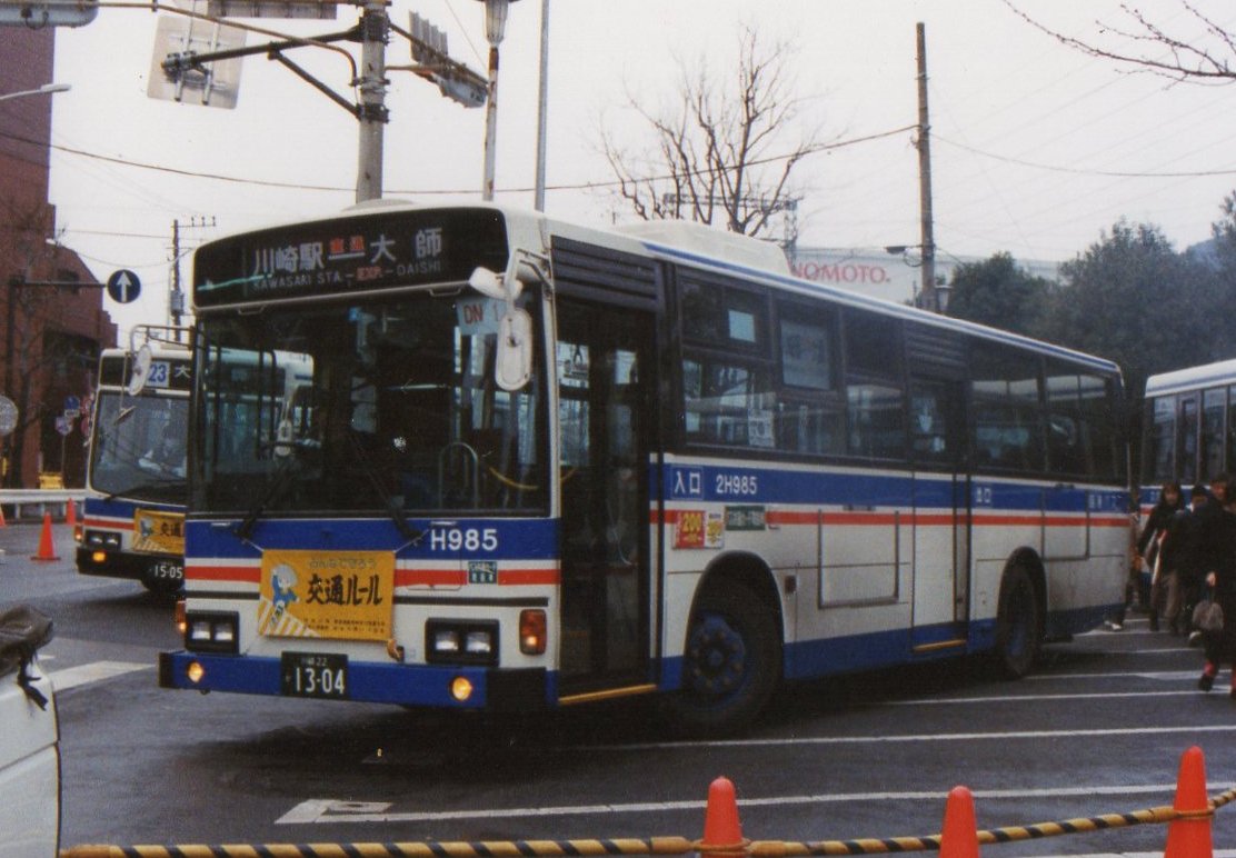 20日のブラタモリが川崎大師と聞いて。
一時は毎年初詣は川崎大師に行っていましたが最近はご無沙汰。
京急型ワンステ＋臨港カラーは纏まりが良く好きな車両でした。